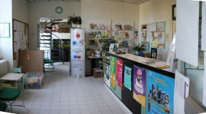 L'accueil de la Mairie au rez-de-chauss&eacute;e a d&eacute;j&agrave; &eacute;t&eacute; r&eacute;alis&eacute; (Ph. G. B.)